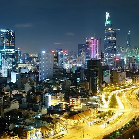 Spacious Saigon - Infinity Pool Signature Хошимін Екстер'єр фото