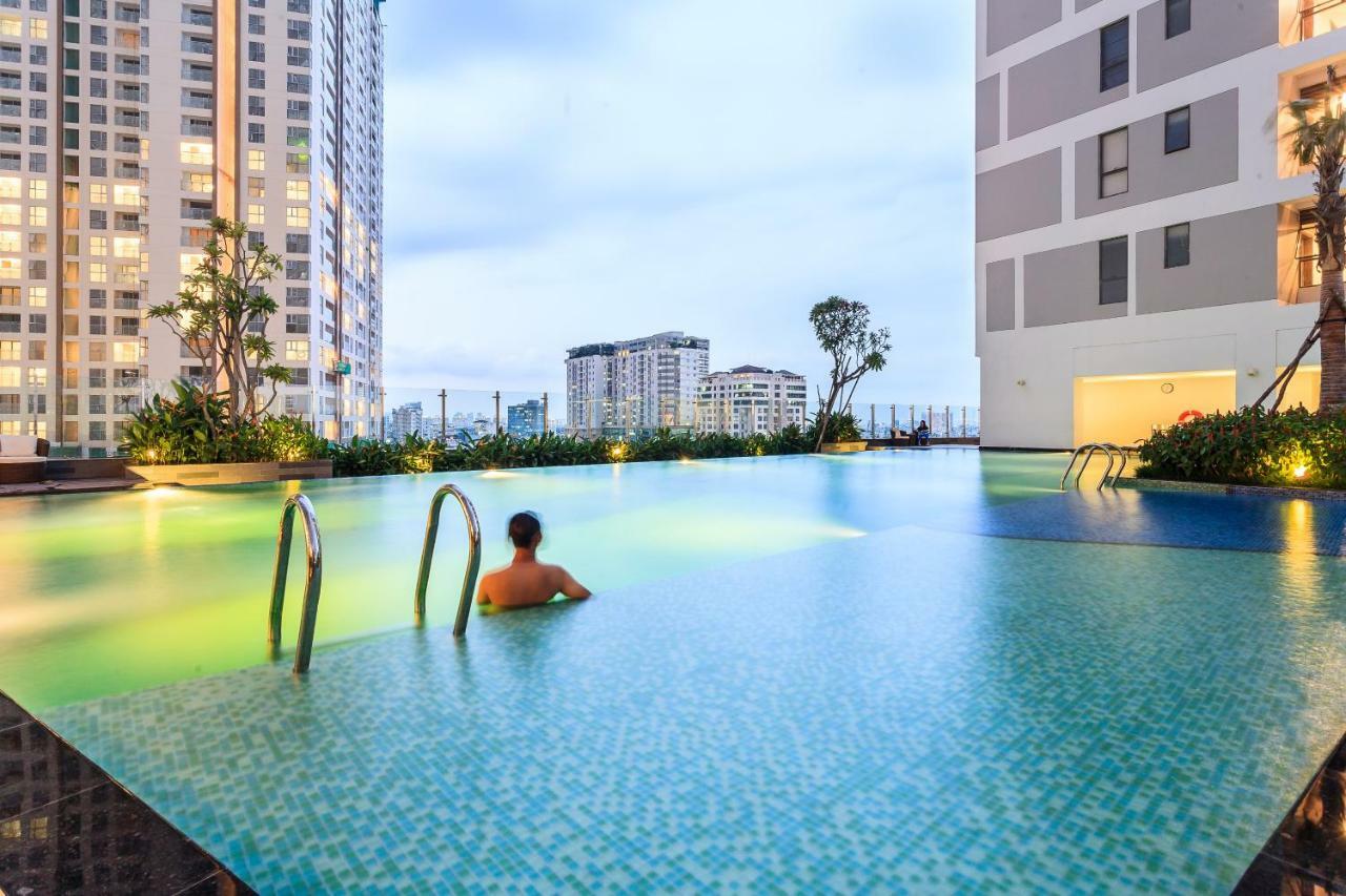 Spacious Saigon - Infinity Pool Signature Хошимін Екстер'єр фото